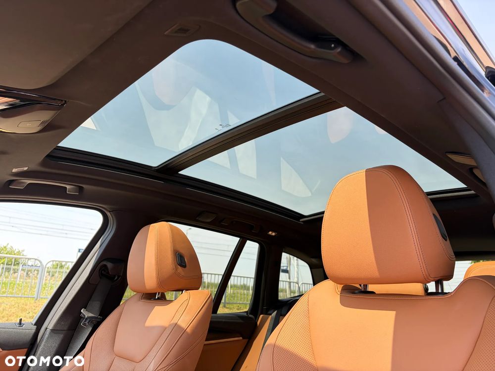 BMW iX3 80kWh Inspiring - 24