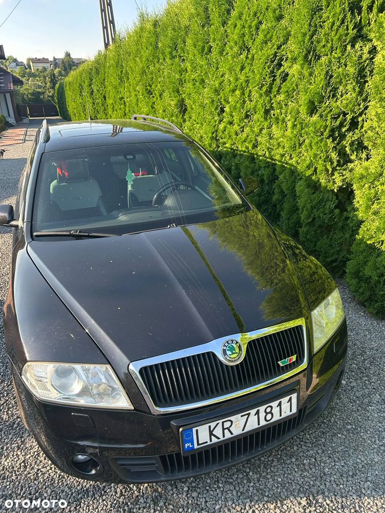 Skoda Octavia 2.0 TFSI RS - 10