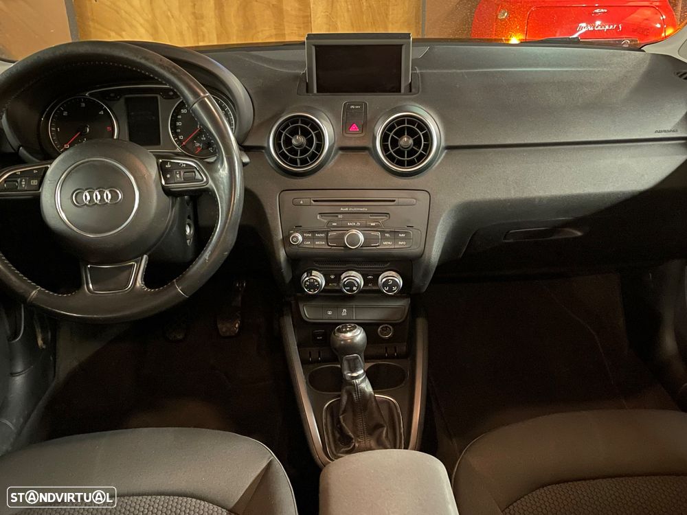 Audi A1 1.6 TDI Ambition - 9