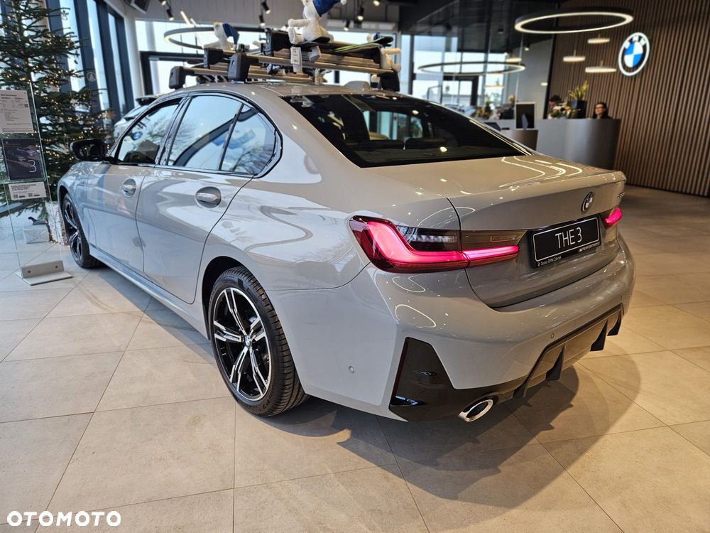 BMW Seria 3 330e - 3