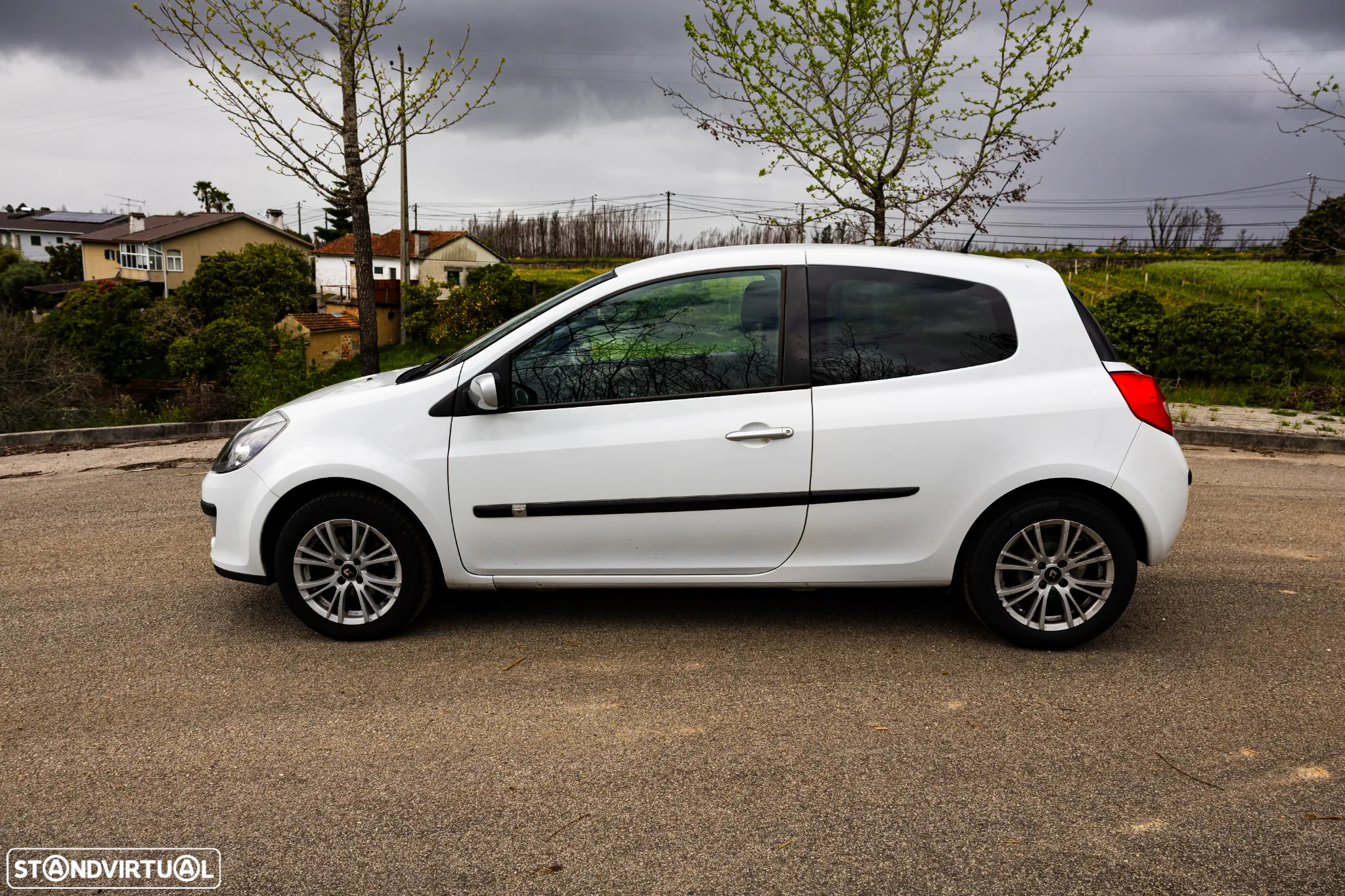 Renault Clio 3 - Full Extras - 3