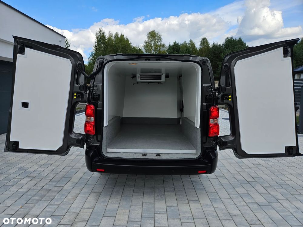 Opel VIVARO Extra Long Chłodnia Mroźnia - 33