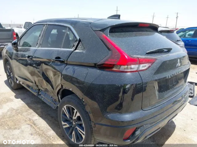 Mitsubishi Eclipse Cross - 4