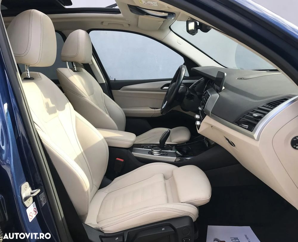 BMW X3 xDrive20d AT Luxury Line - 17