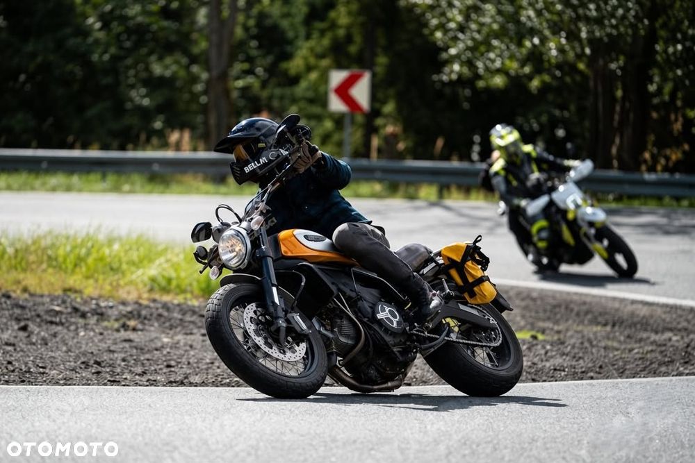 Ducati Scrambler - 1