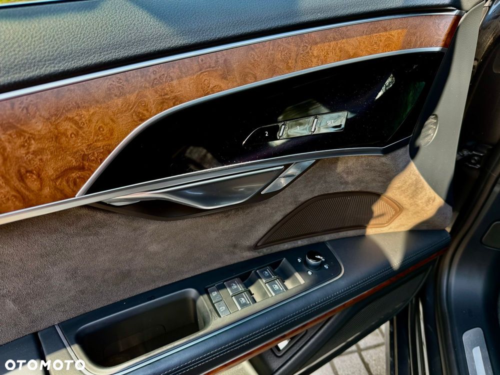 Audi A8 50 TDI quattro tiptronic - 30