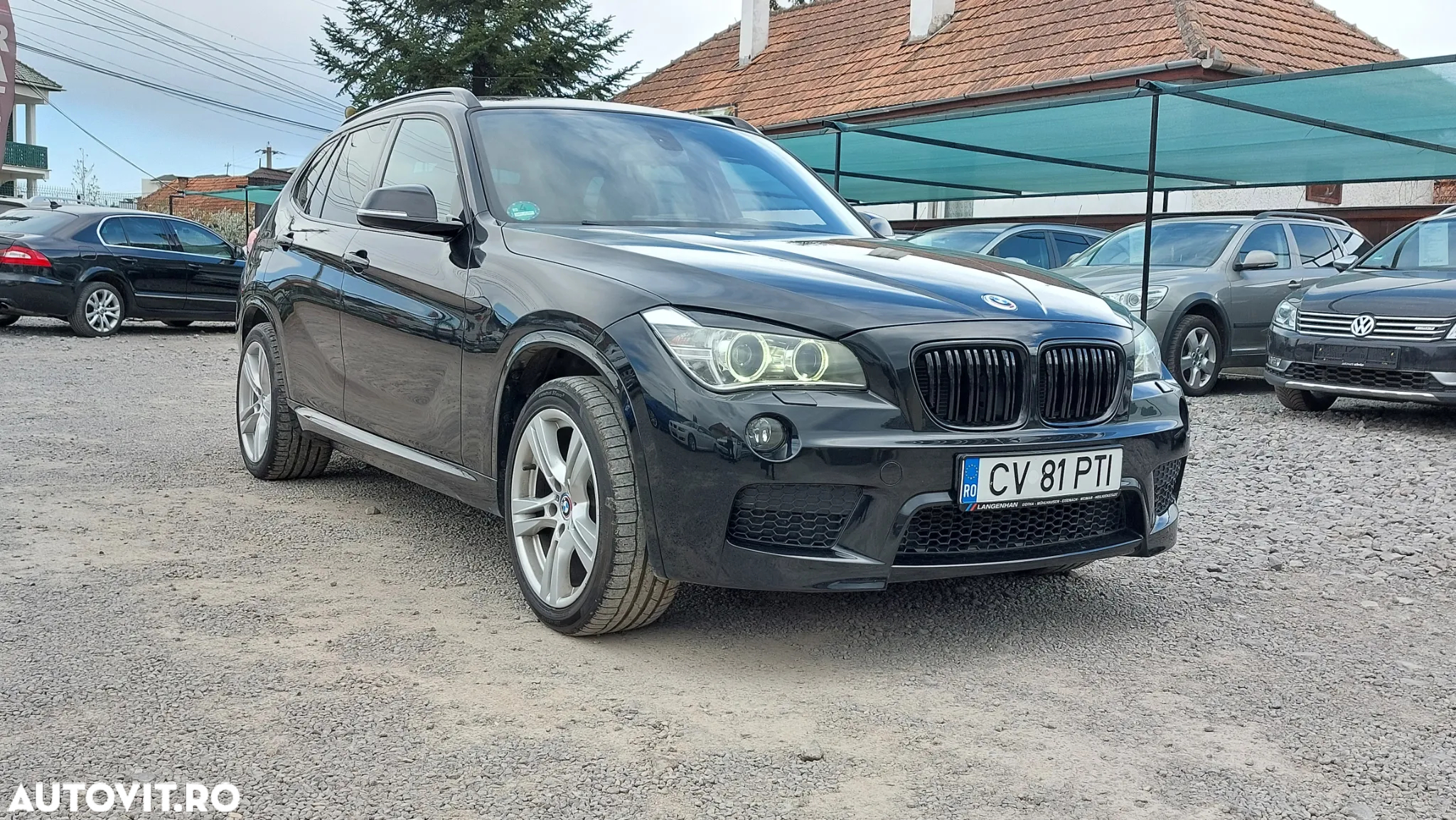 BMW X1 xDrive18d xLine - 3