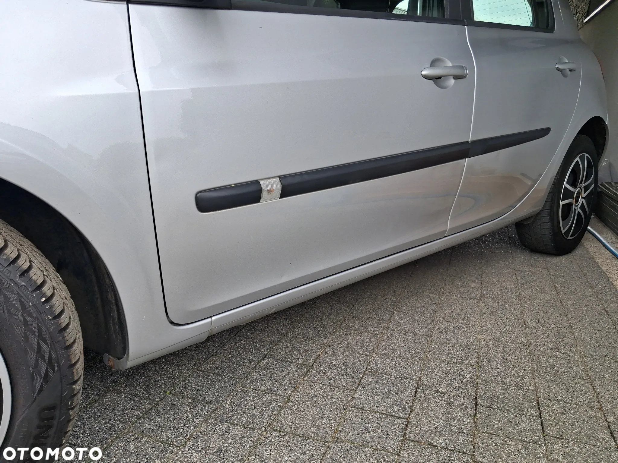 Renault Clio - 8