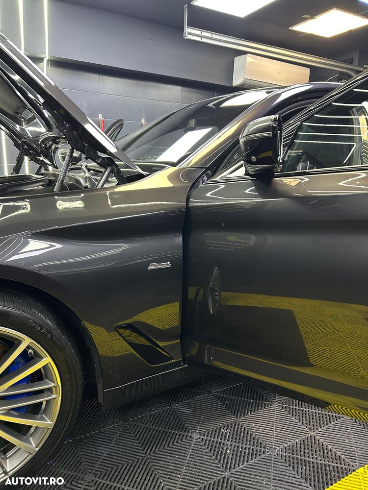 BMW Seria 5 530d AT - 18