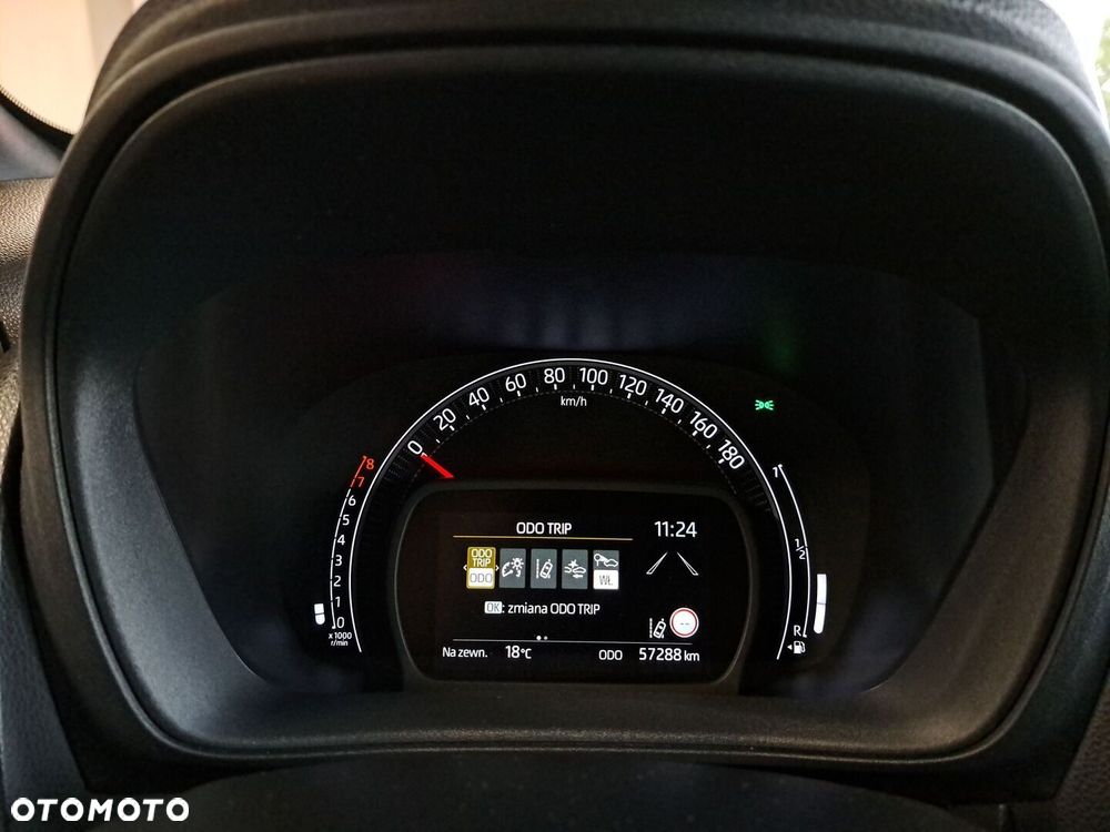 Toyota Aygo X - 30