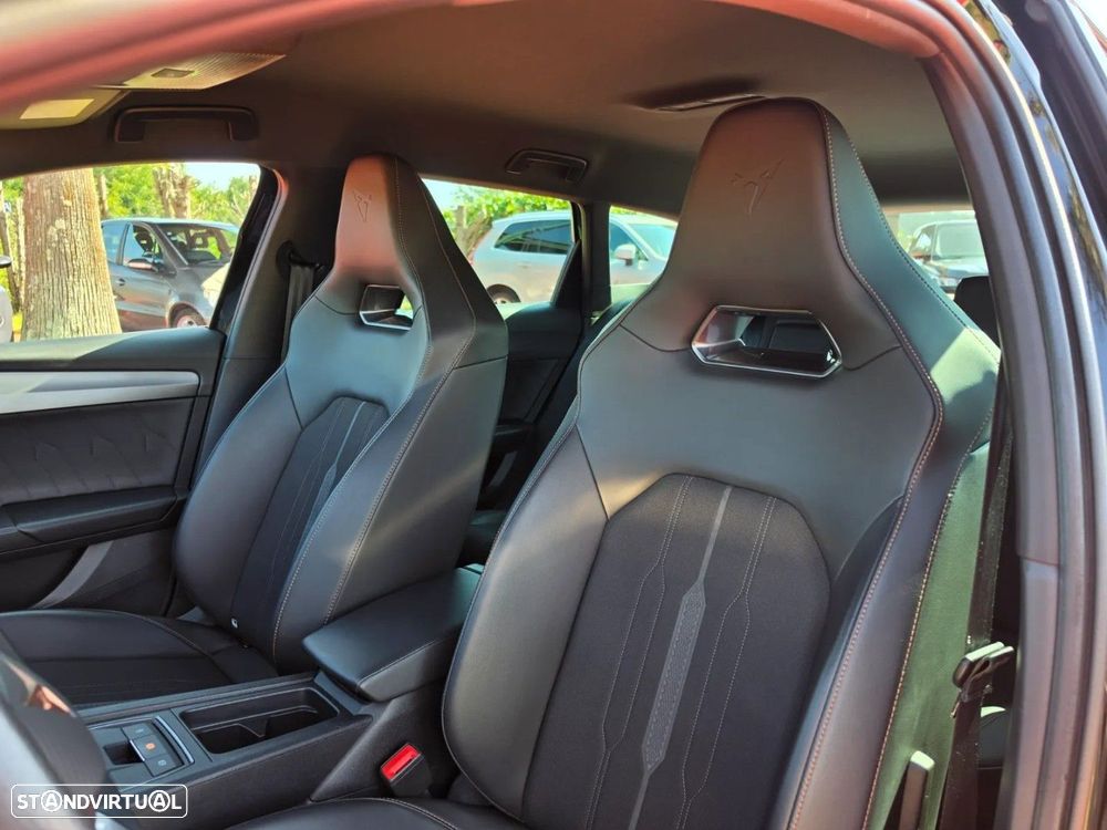 Cupra Leon ST 1.4 e-Hybrid MID DSG - 9