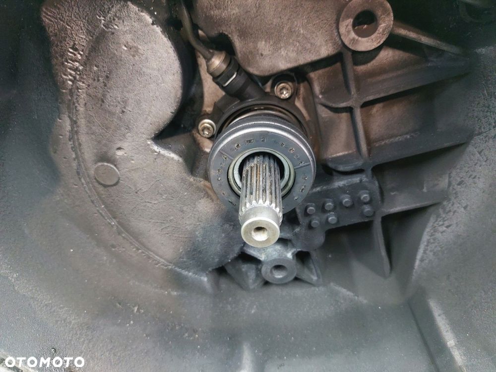 Skrzynia biegów Manualna 6-biegowa Opel Vectra C 2002-2008 1,9 CDTI M32 - 7