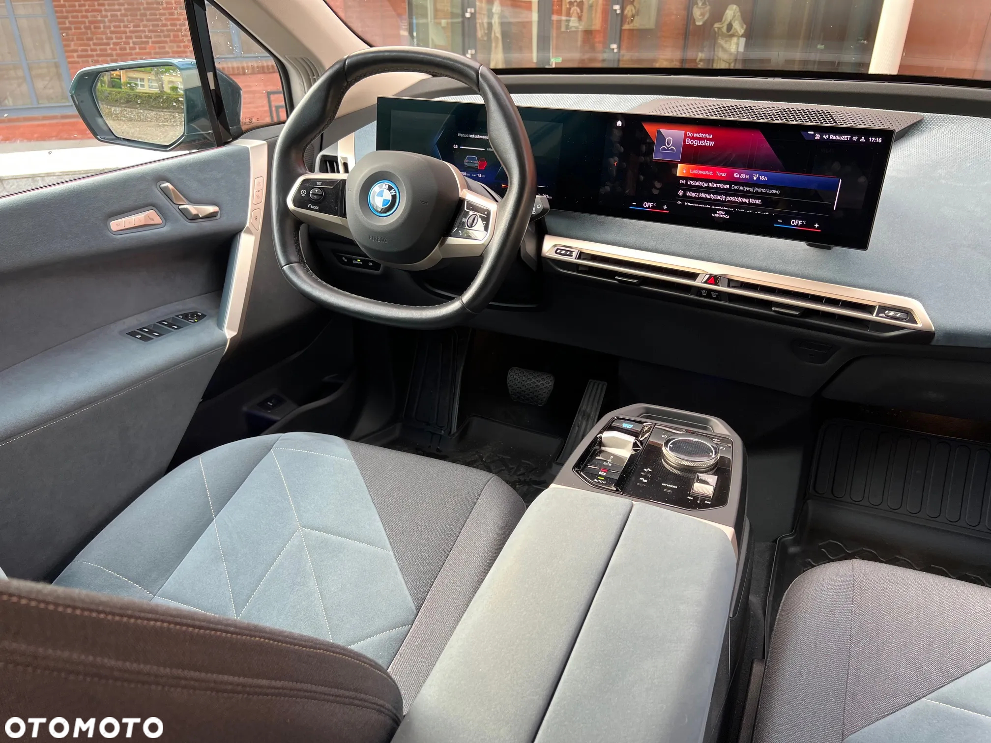 BMW iX xDrive40 76.6kWh - 11