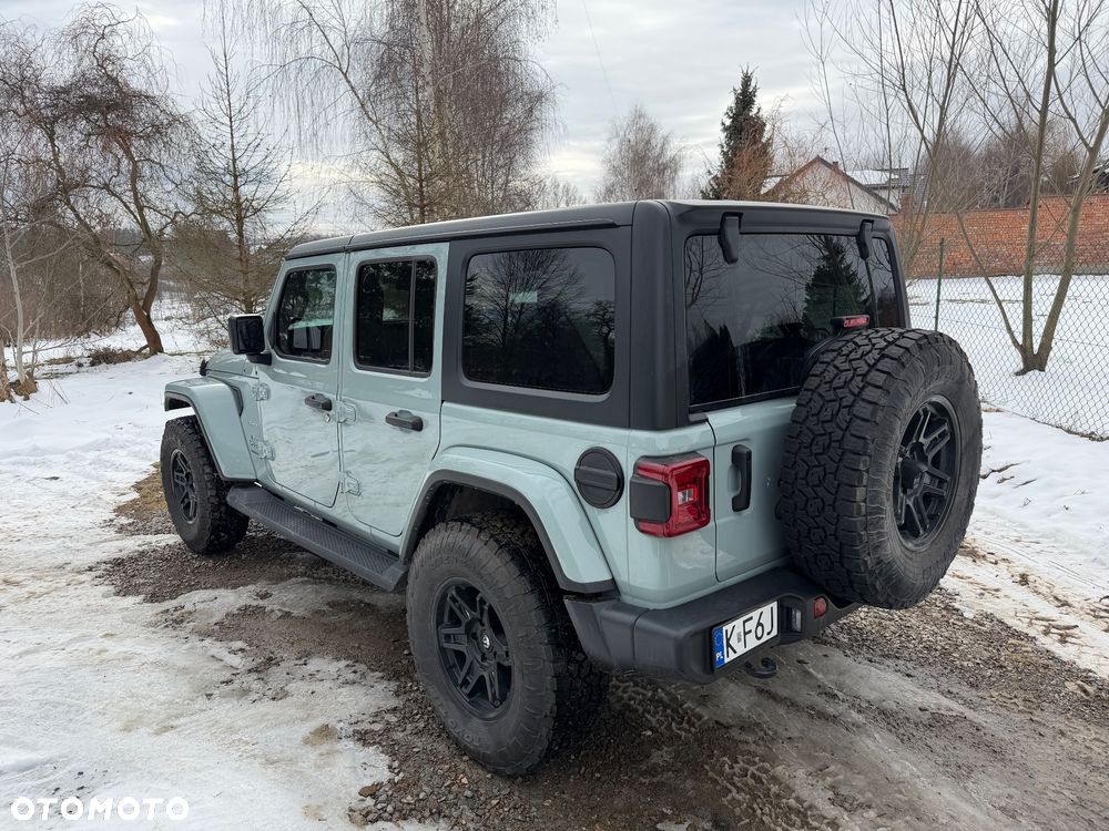 Jeep Wrangler Unlimited GME 2.0 Turbo Sahara - 16