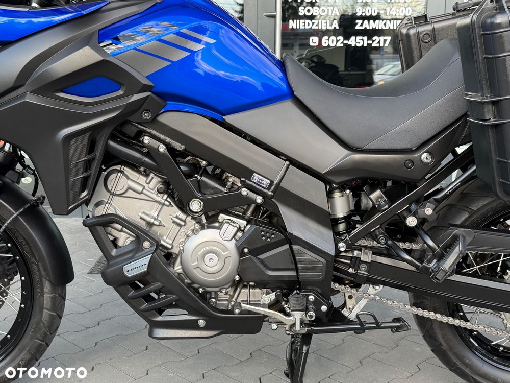 Suzuki V-STROM - 33