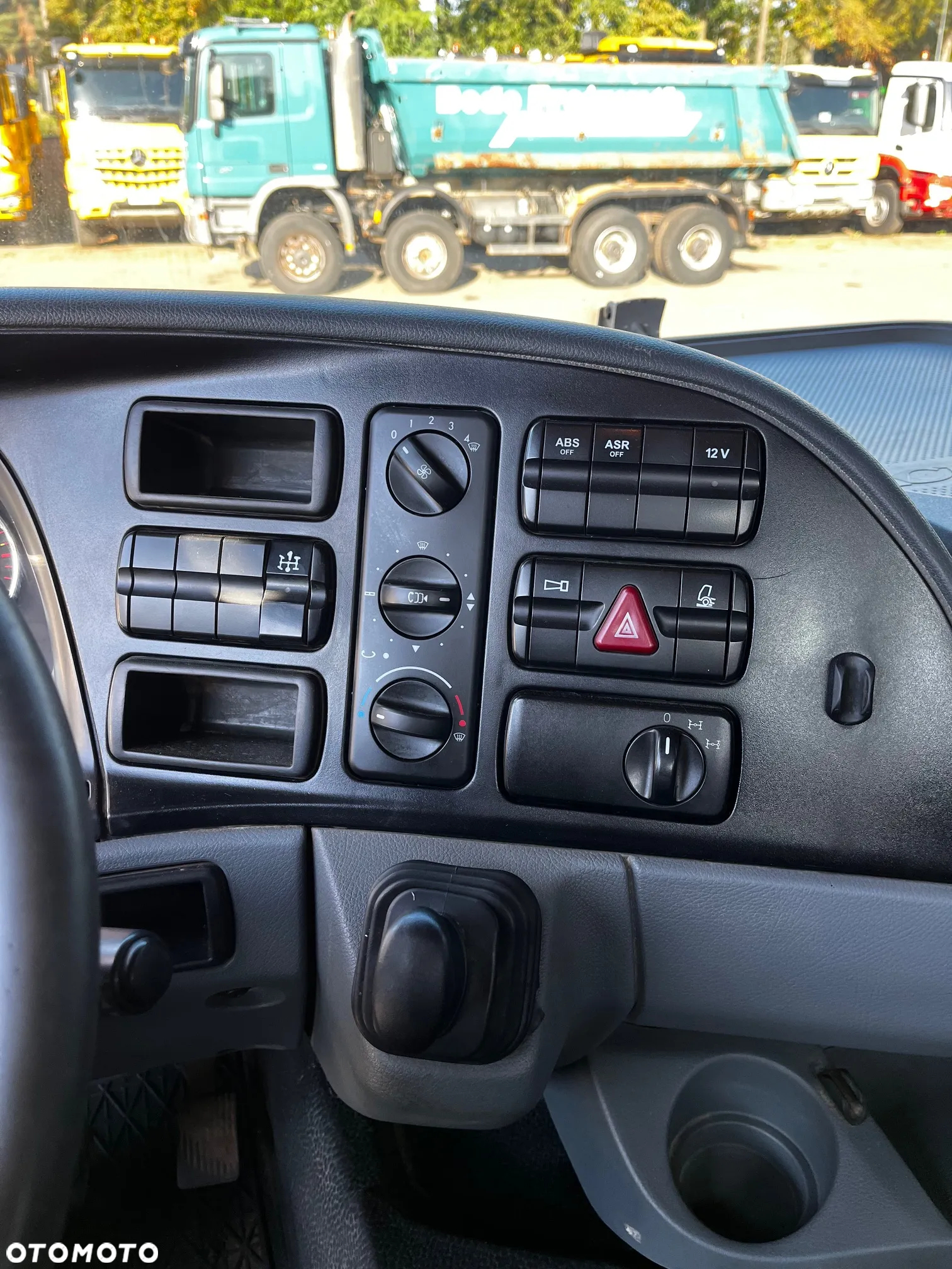 Mercedes-Benz Actros 2641 MP3  6x4 - 13
