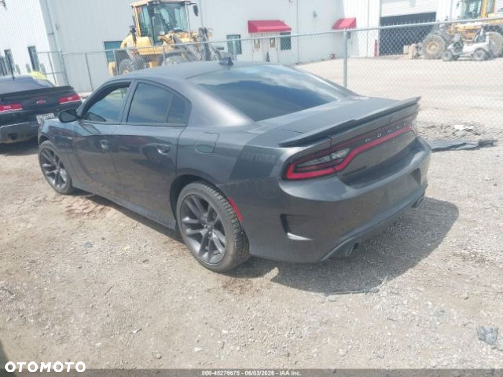 Dodge Charger - 4