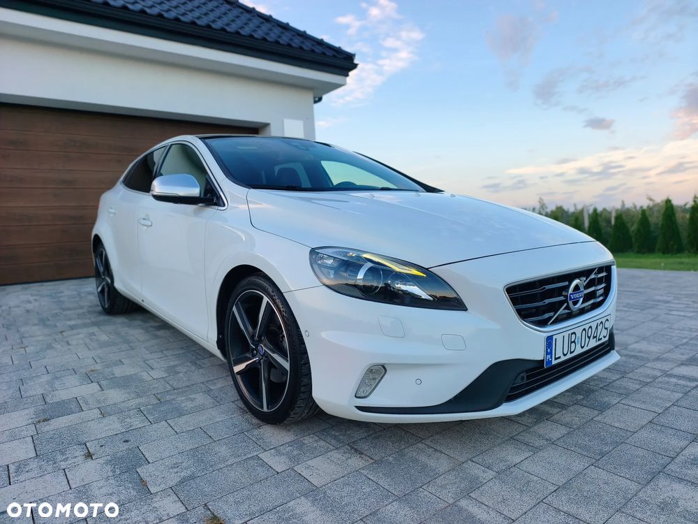 Volvo V40 T3 R-Design Momentum - 5