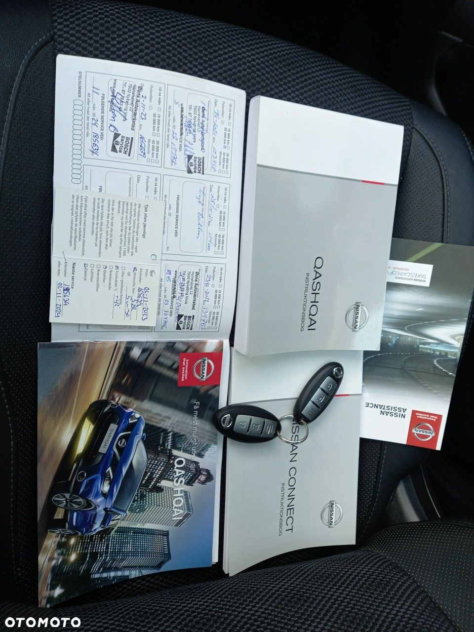 Nissan Qashqai 1.6 dCi Xtronic TEKNA+ - 40