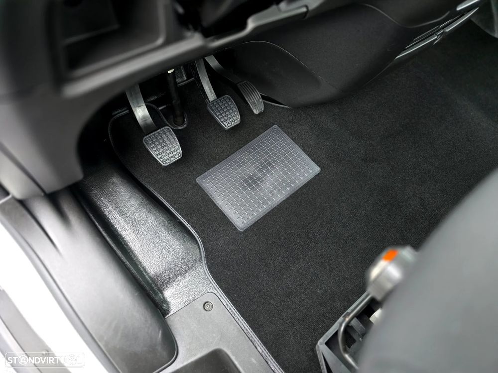 Iveco Daily 35C16 Caixa aberta - 19