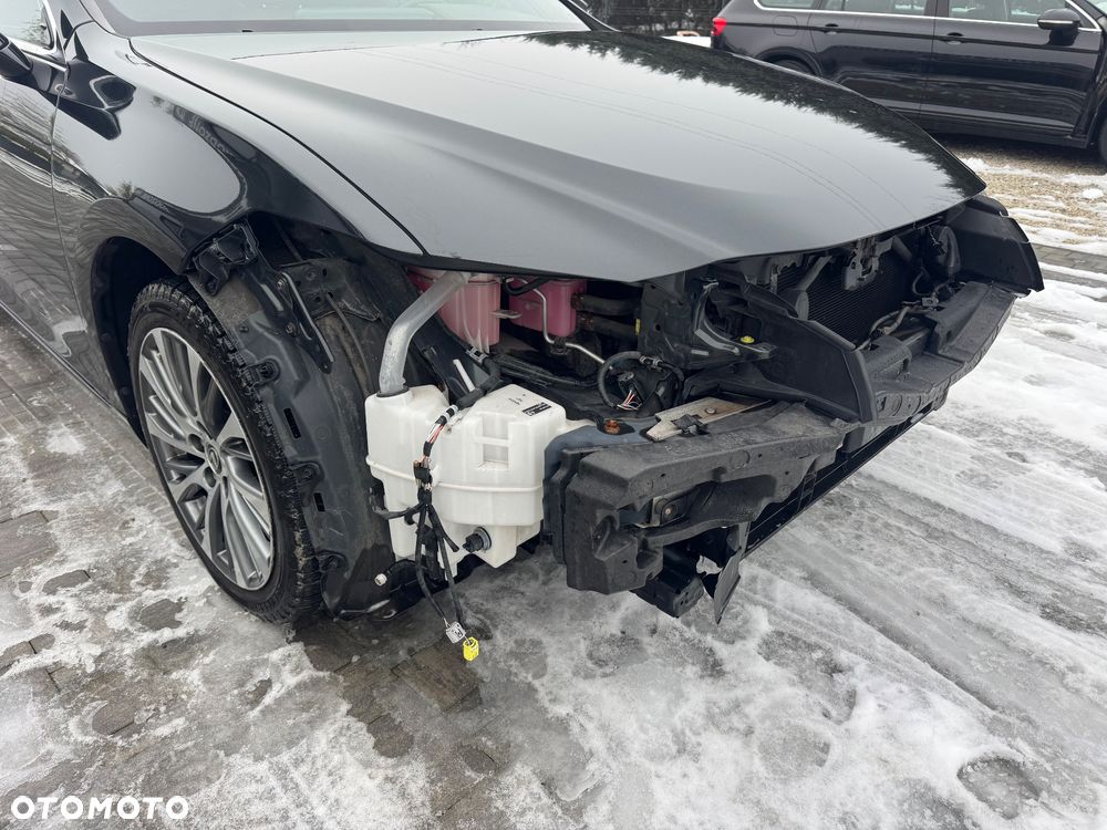 Lexus ES 300h Prestige - 9