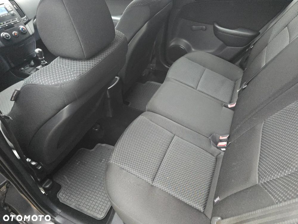 Hyundai i30 1.4 Comfort - 10