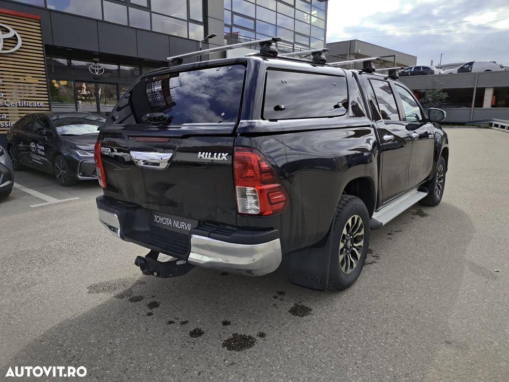 Toyota Hilux 4x4 Double Cab M/T Style - 5