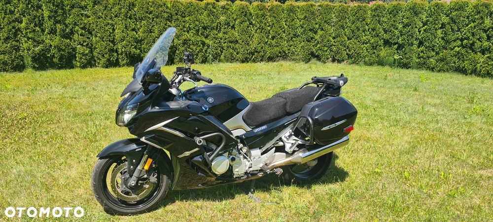 Yamaha FJR - 1