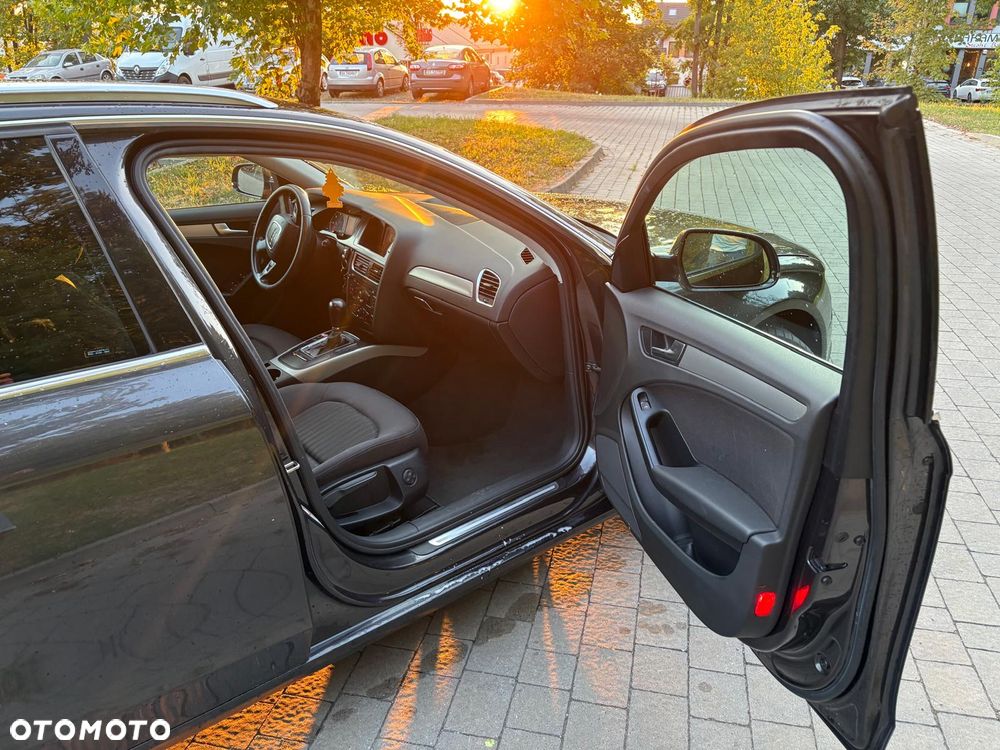 Audi A4 Avant 2.0 TDI Multitronic - 9