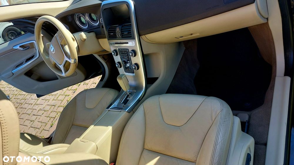 Volvo XC 60 - 7