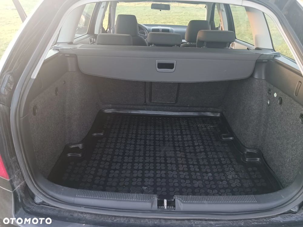 Renault Kangoo 1.5 dCi Helios - 12