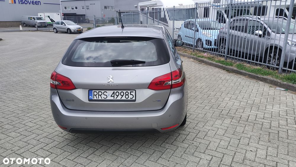 Peugeot 308 BlueHDi FAP 120 EAT6 Stop & Start Active - 4