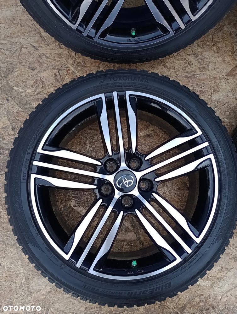 KOŁA ZIMOWE ALUMINIOWE TOYOTA C-HR 5X114 R19 7,5J ET50 OPONY 225/45 R19 96V YOKOHAMA BLUEARTH V905 - 8