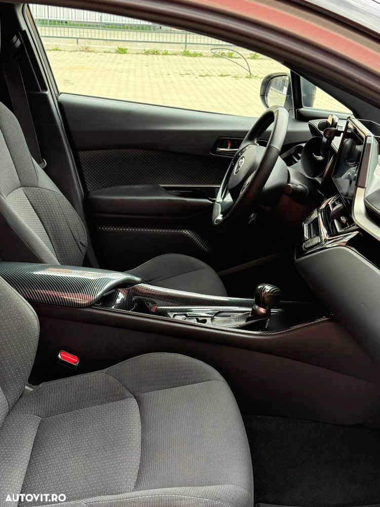 Toyota C-HR Style - 12