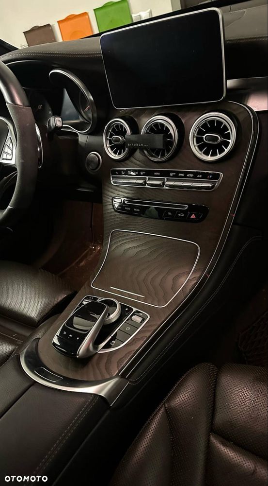 Mercedes-Benz GLC 250 d 4-Matic - 2