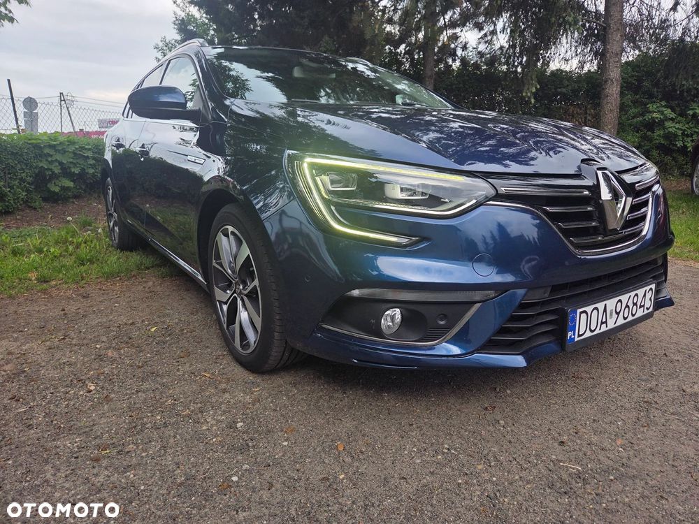 Renault Megane ENERGY TCe 130 EDC BOSE EDITION - 12