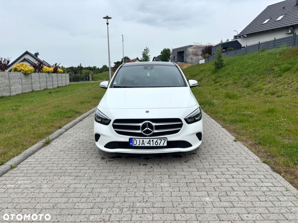 Mercedes-Benz Klasa B 200 d AMG Line 8G-DCT - 25