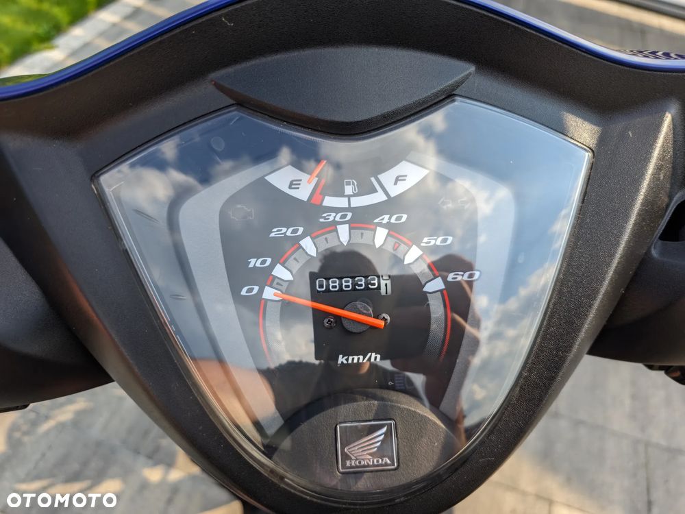 Honda Vision - 6