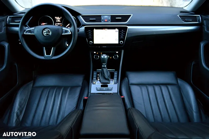 Skoda Superb 2.0 TDI DSG Style - 4