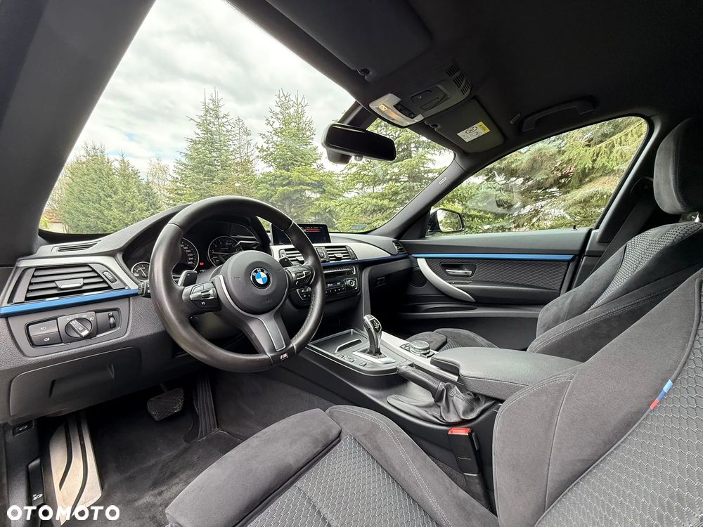 BMW Seria 3 335i xDrive M Sport - 18