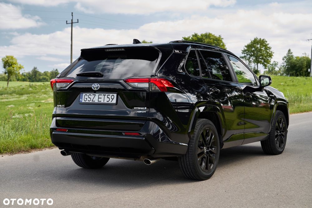 Toyota RAV4 2.5 Hybrid Black Edition by JBL 4x4 - 11