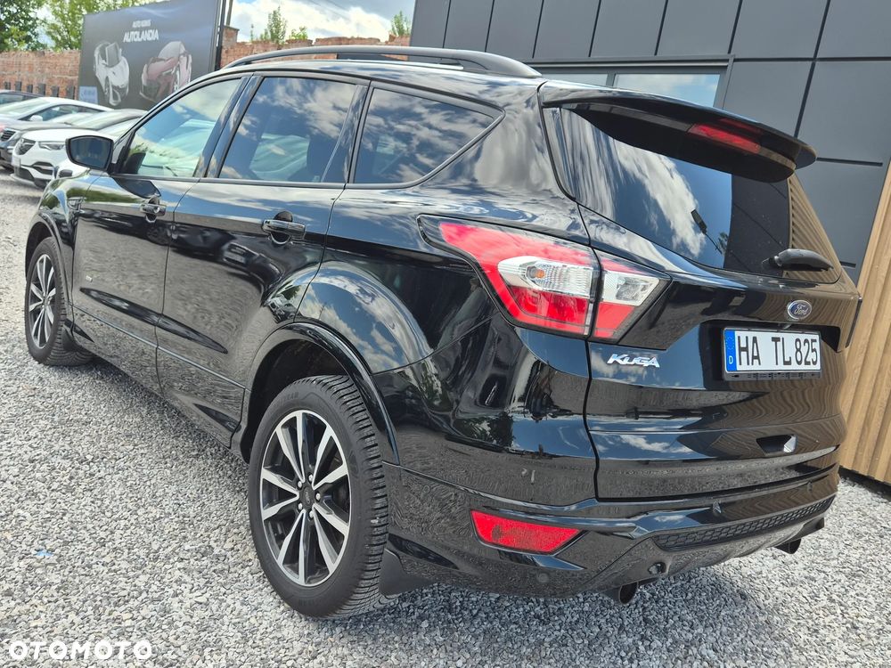 Ford Kuga 2.0 TDCi 4x4 ST-Line - 11