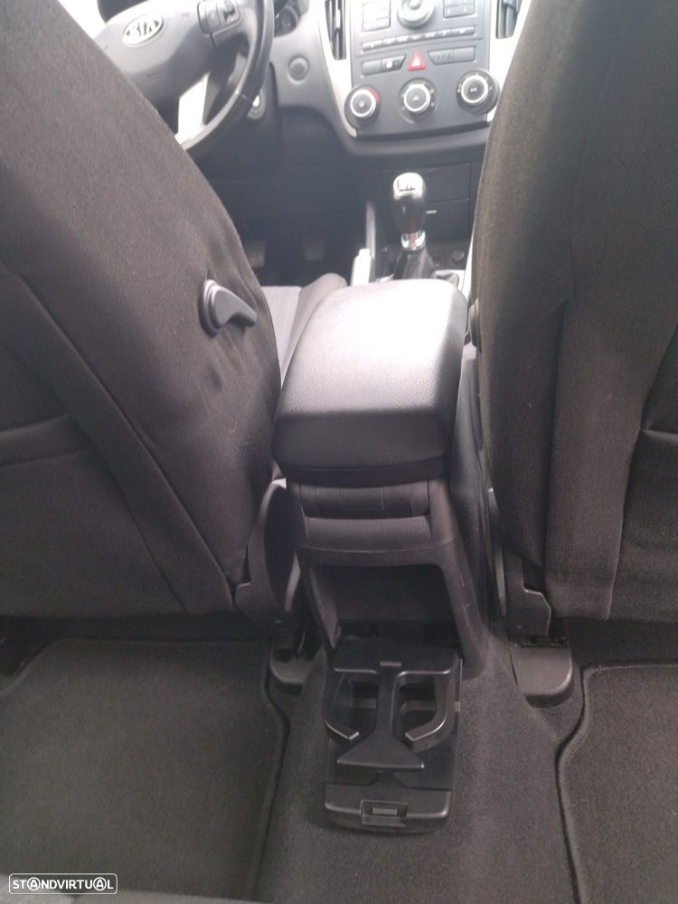 Kia Ceed SW - 6