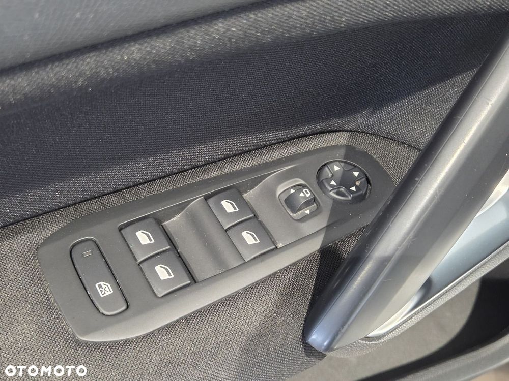 Peugeot 308 1.2 PureTech Active S&S - 12