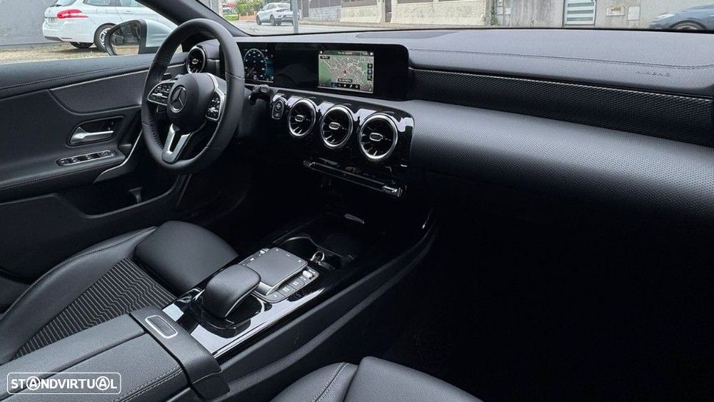 Mercedes-Benz CLA 200 - 16