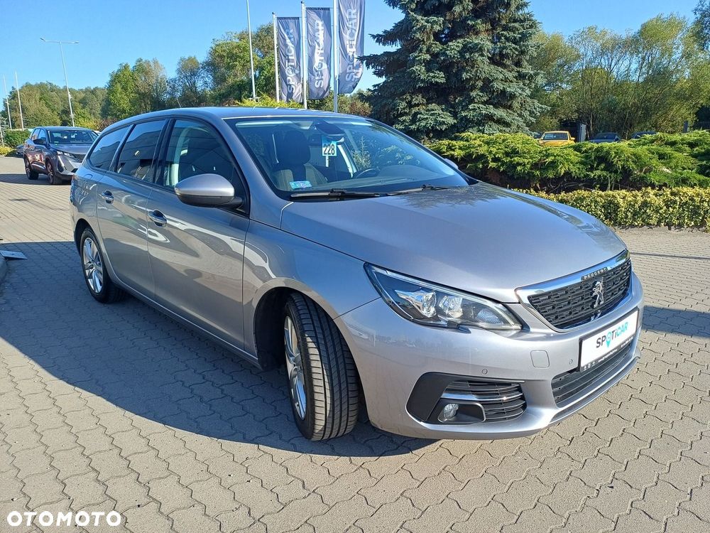 Peugeot 308 - 3