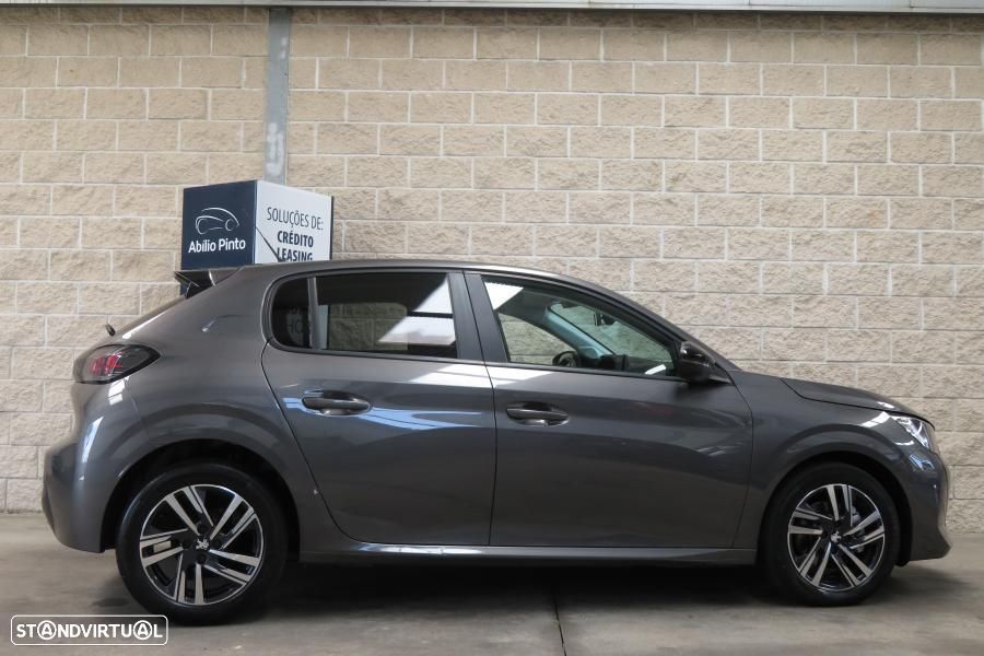 Peugeot 208 1.2 PureTech Allure - 28