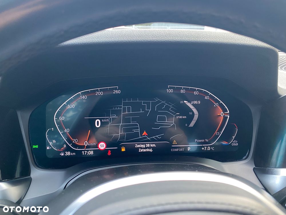 BMW Seria 3 318i M Sport - 29