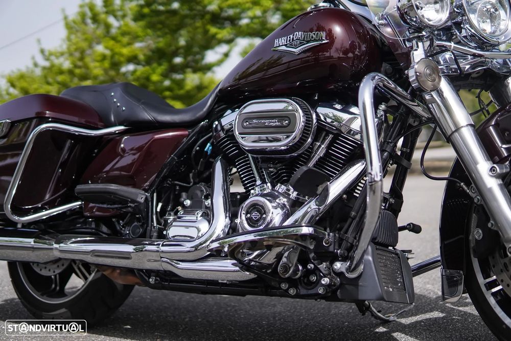 Harley-Davidson Road King Classic - 37