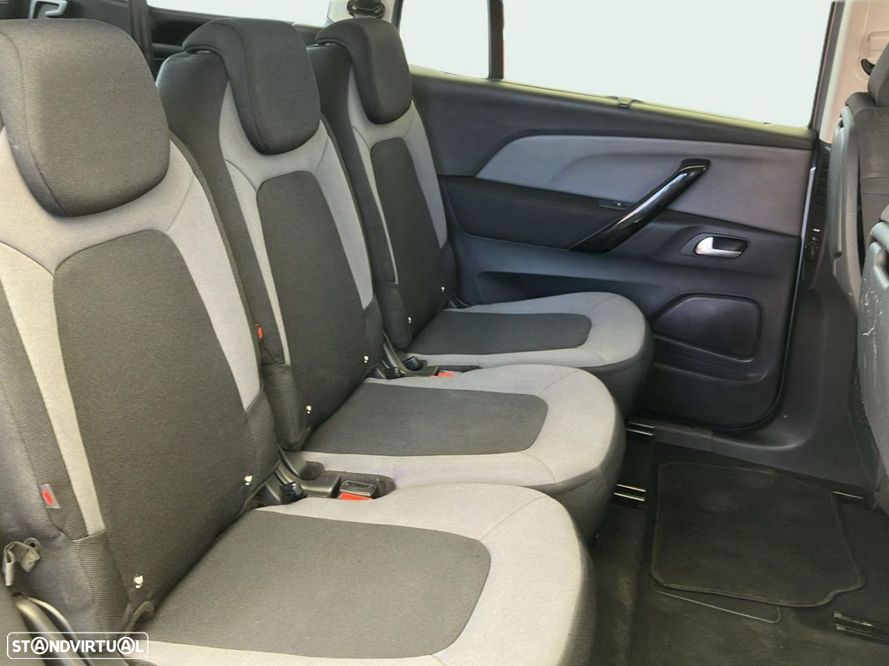 Citroën C4 Grand Picasso - 16